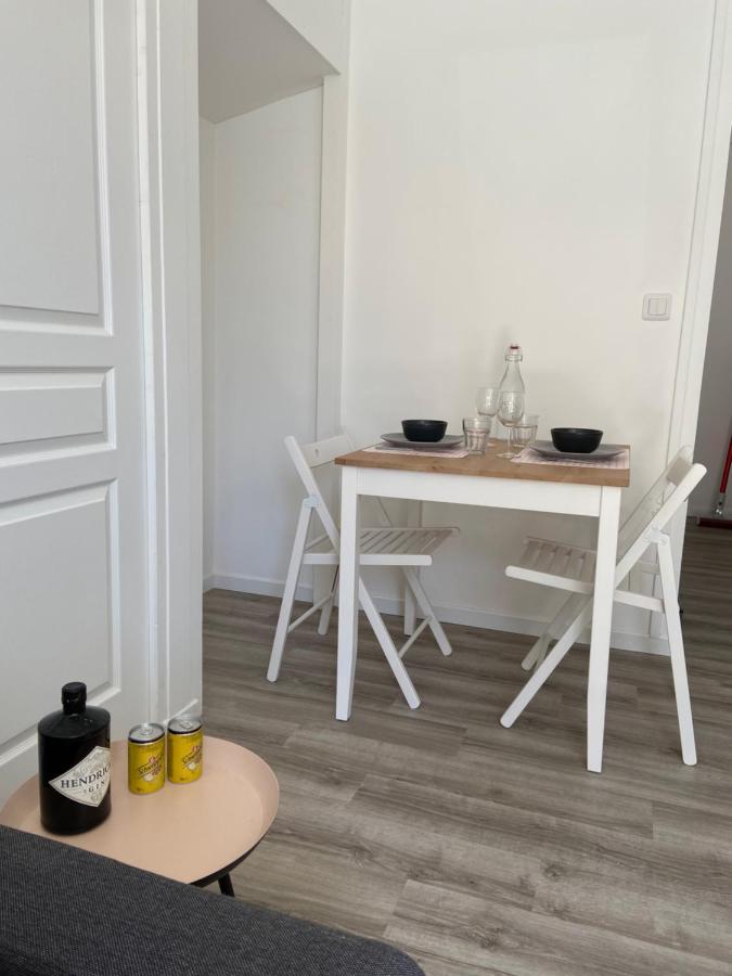 Cosy Flat Carteret - Appartement Centre Bourg - 4 Personnes 巴讷维尔-卡特里特 外观 照片